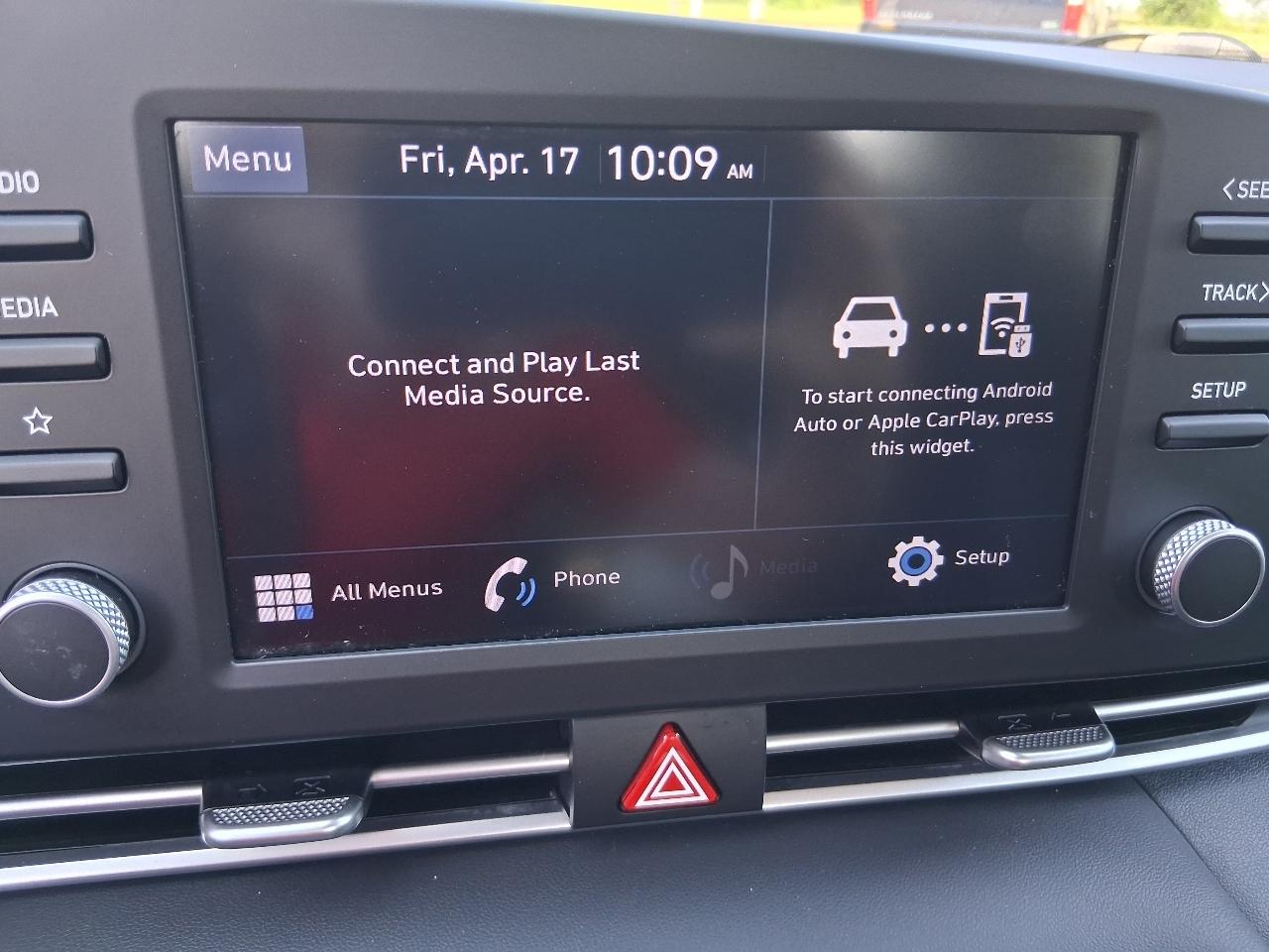 Hyundai Elantra SE IVT 2021