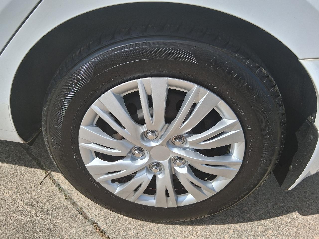 Nissan Versa S CVT 2020