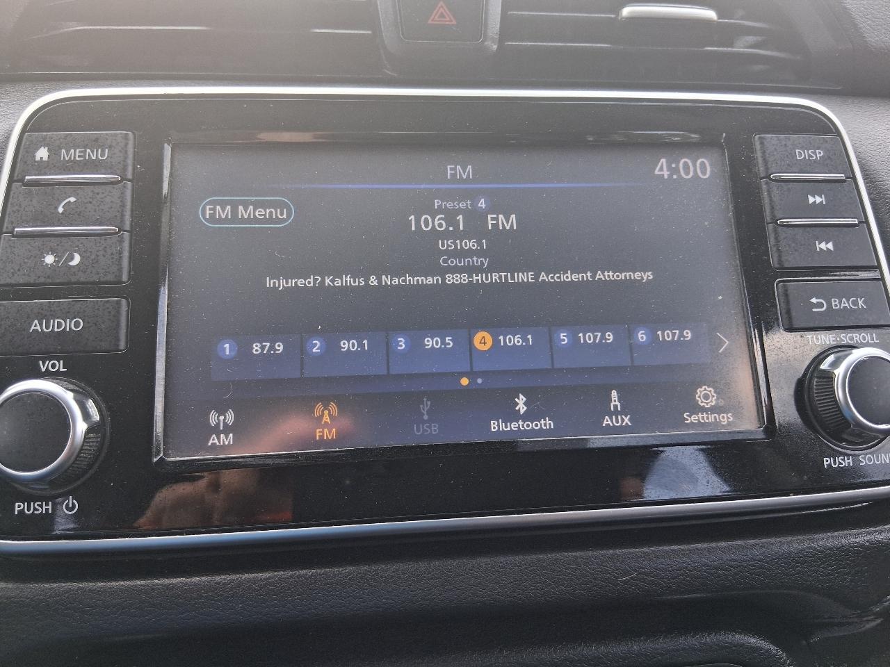 Nissan Versa S CVT 2020