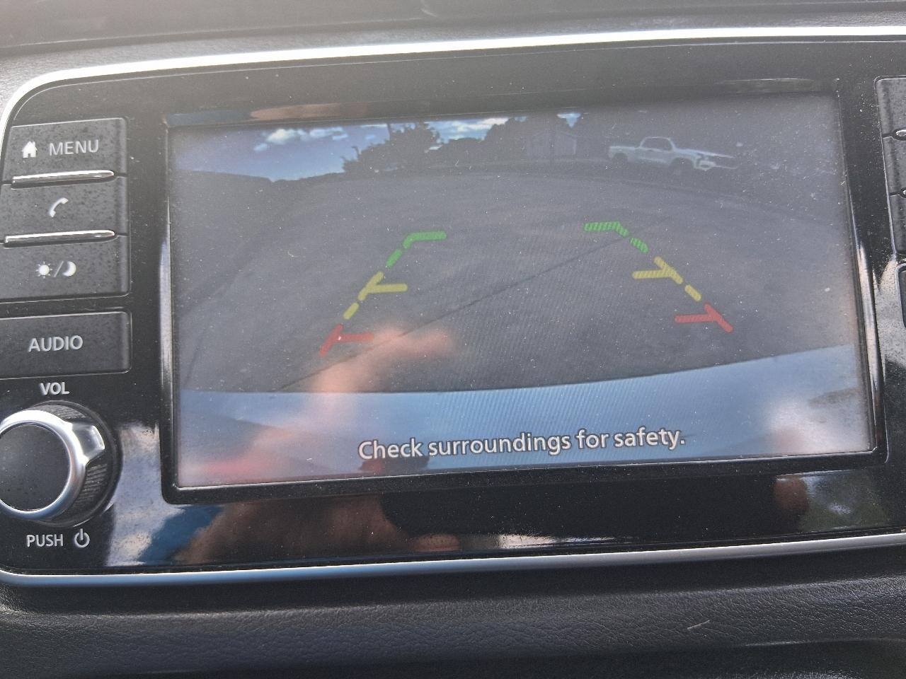 Nissan Versa S CVT 2020