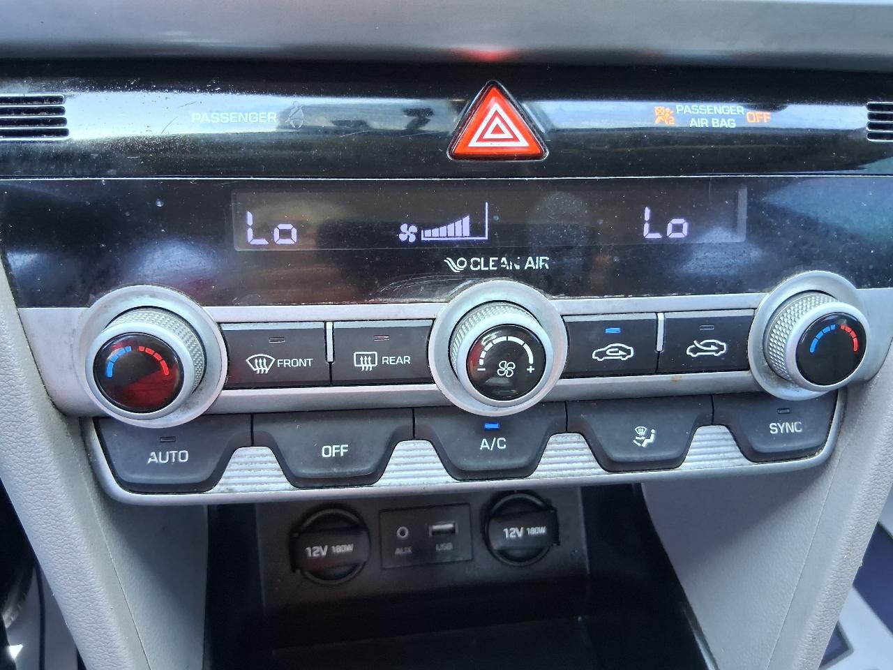 Hyundai Elantra SEL IVT SULEV 2020