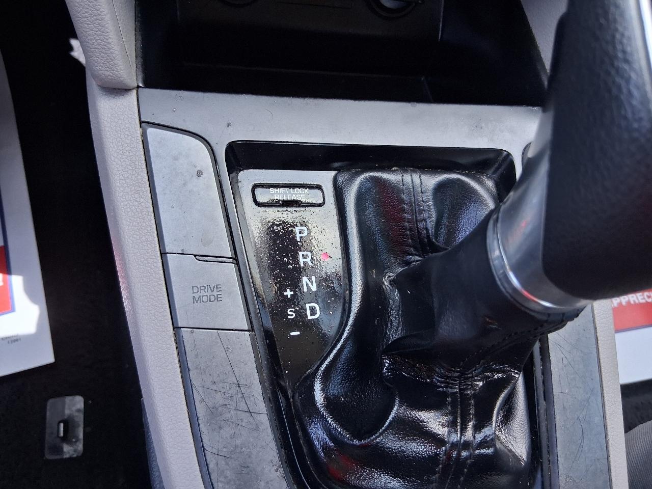 Hyundai Elantra SEL IVT SULEV 2020