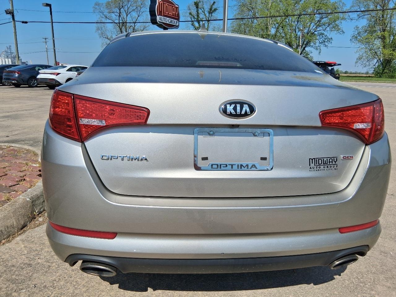 Kia Optima 4dr Sdn LX 2013