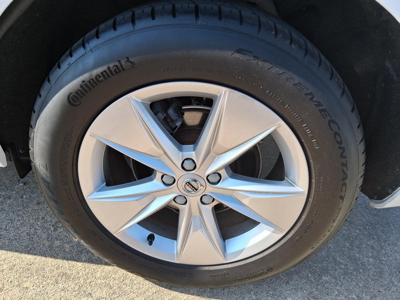 Volvo XC60 B5 FWD Momentum 2022