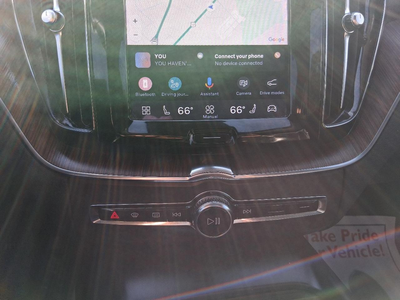 Volvo XC60 B5 FWD Momentum 2022
