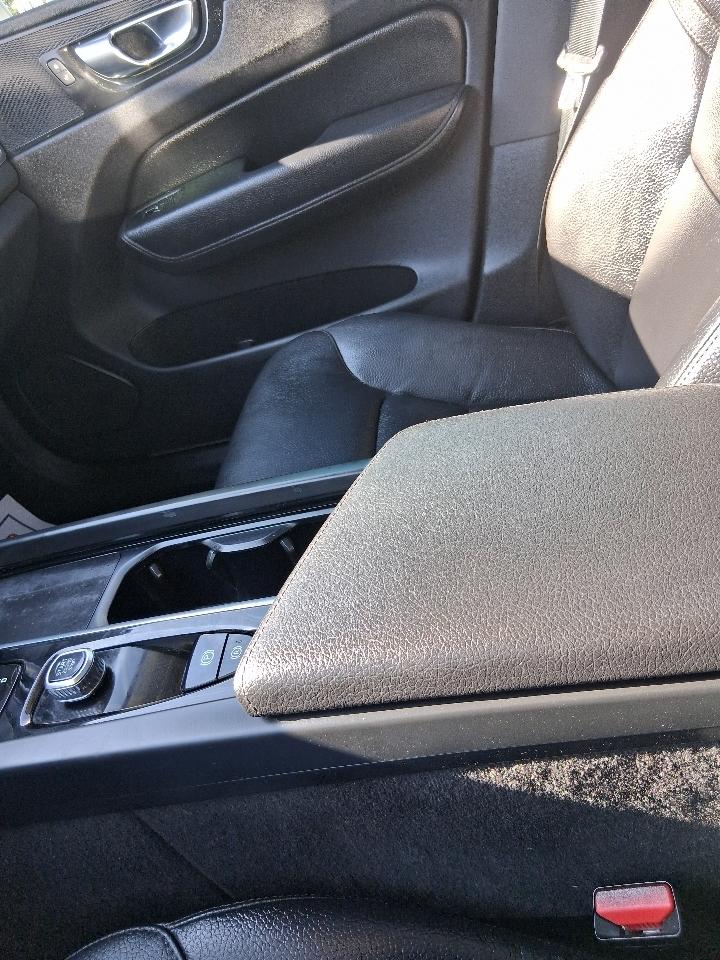 Volvo XC60 B5 FWD Momentum 2022