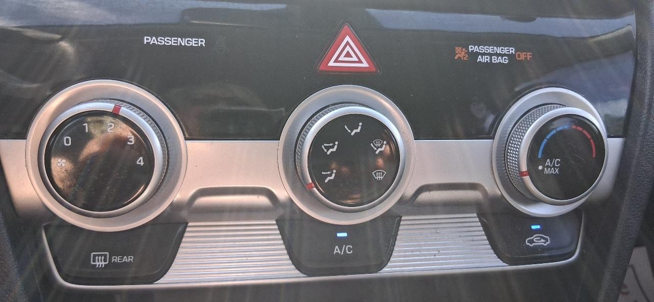 Hyundai Elantra SEL Auto 2019
