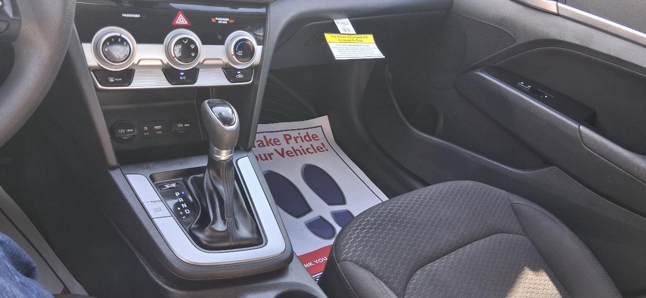 Hyundai Elantra SEL Auto 2019
