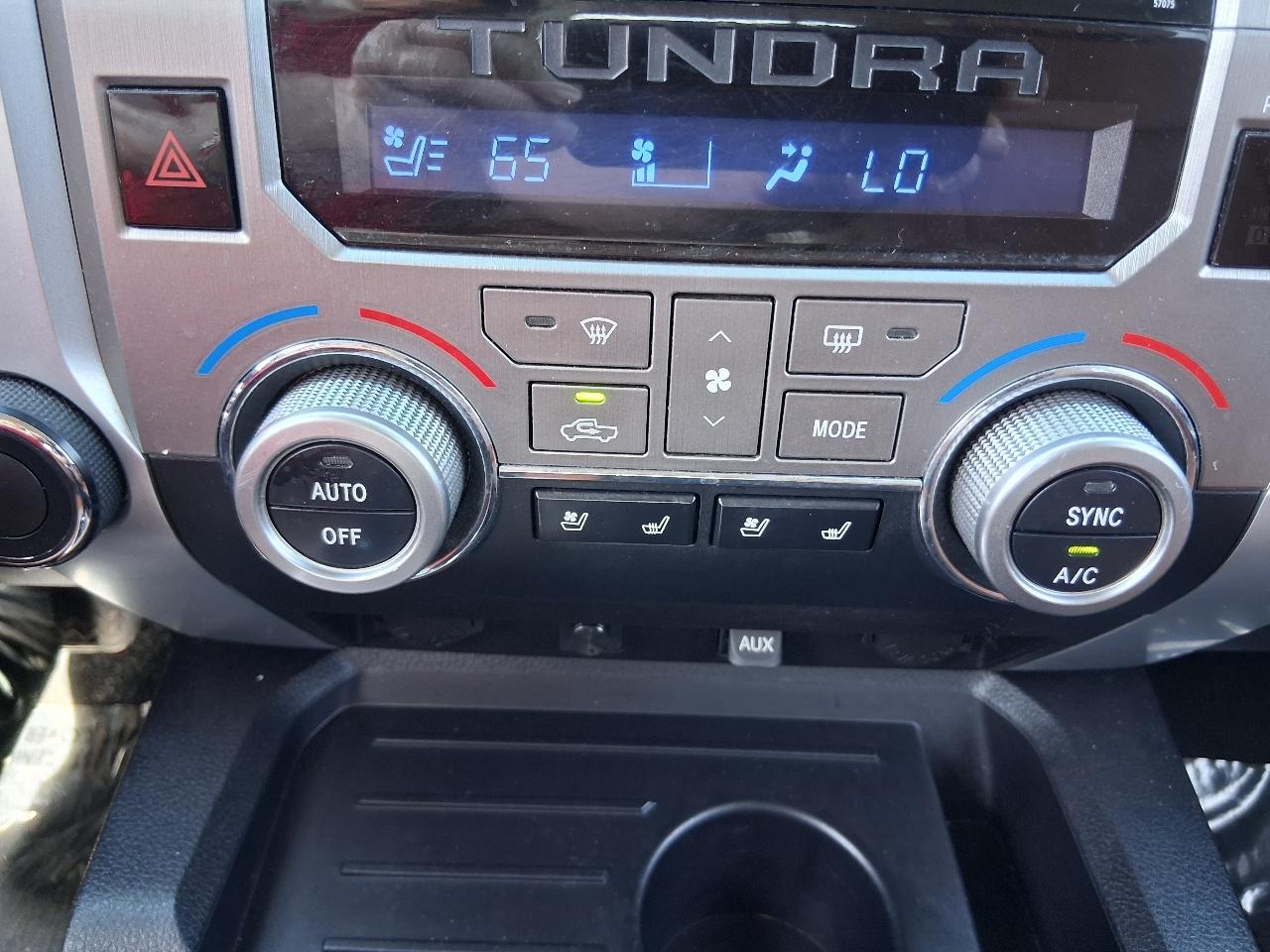 Toyota Tundra 4WD Truck CrewMax 5.7L V8 6-Spd AT 1794 (Natl) 2014