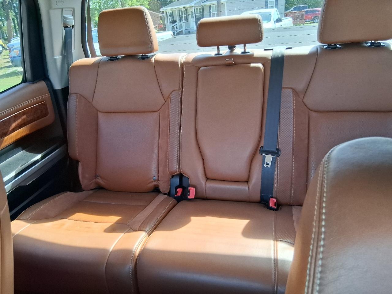 Toyota Tundra 4WD Truck CrewMax 5.7L V8 6-Spd AT 1794 (Natl) 2014