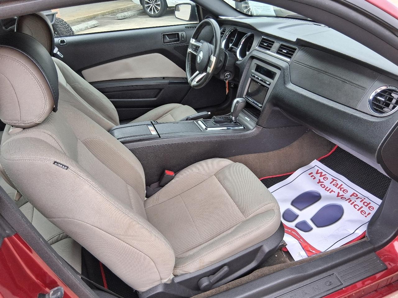 Ford Mustang 2dr Cpe V6 2014