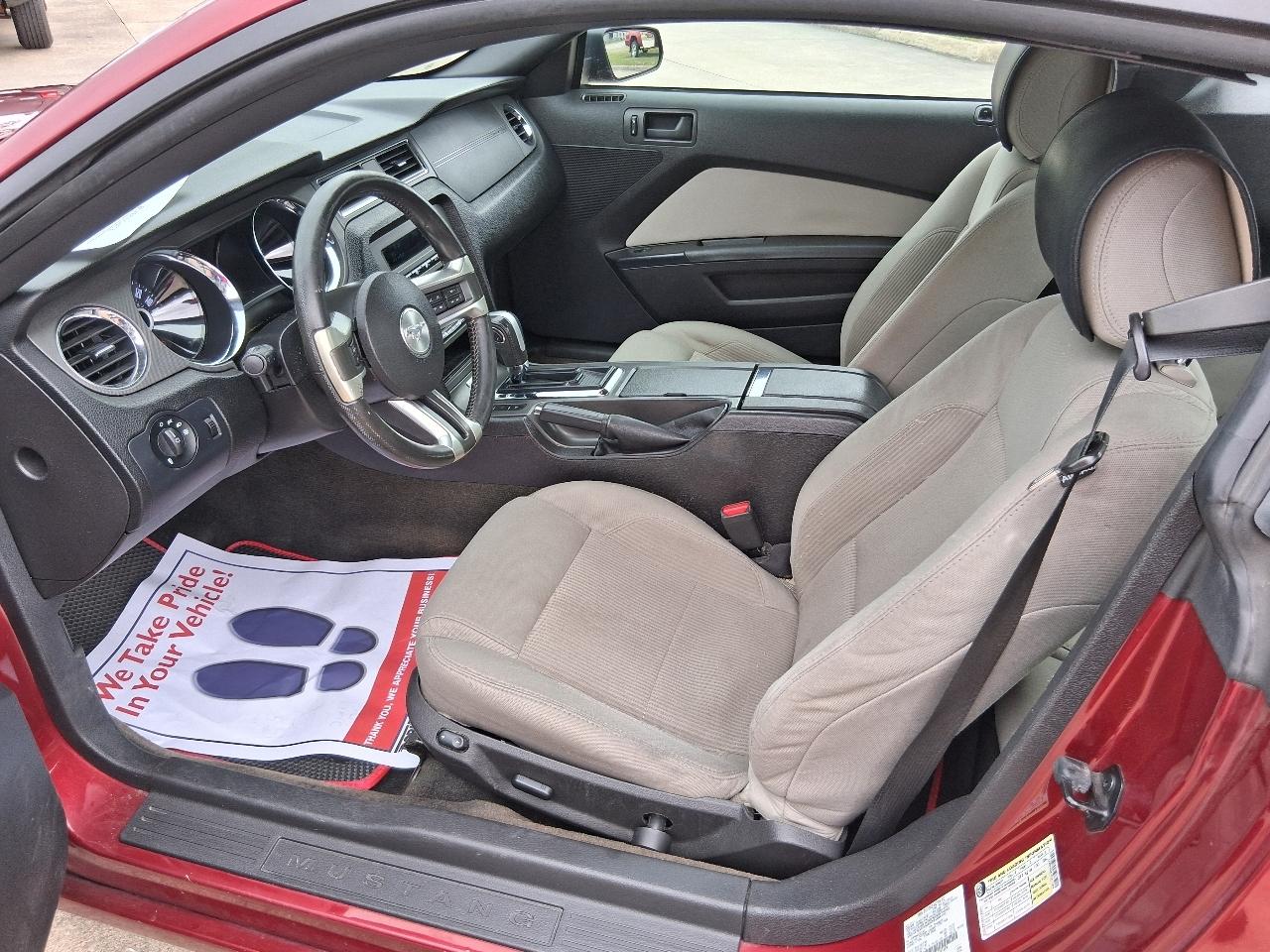 Ford Mustang 2dr Cpe V6 2014