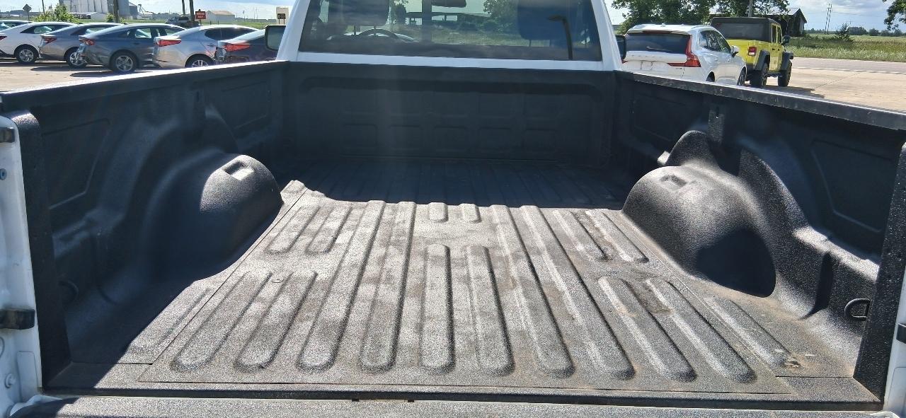 RAM 1500 Classic Tradesman 4x2 Reg Cab 8' Box 2019
