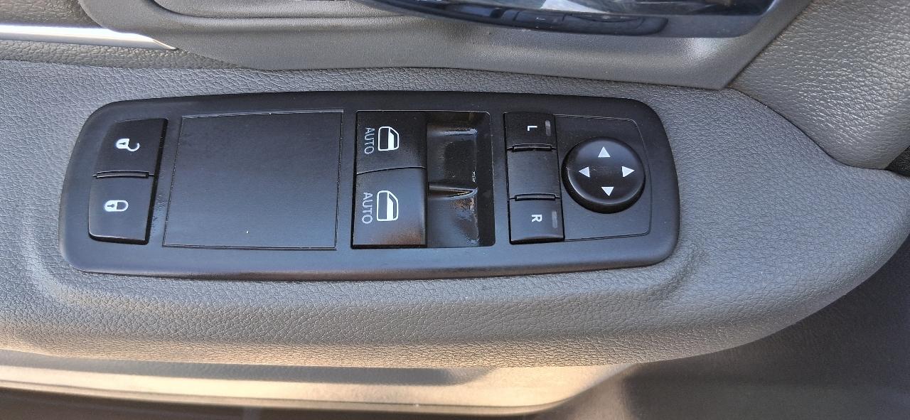 RAM 1500 Classic Tradesman 4x2 Reg Cab 8' Box 2019