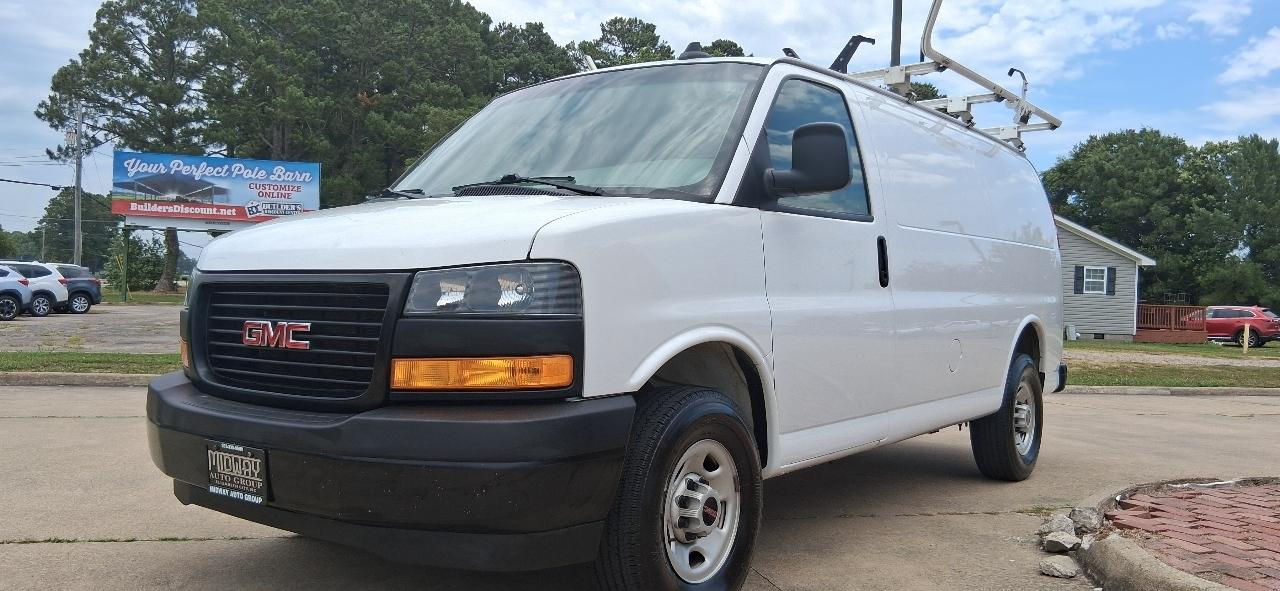 GMC Savana Cargo Van RWD 2500 135" 2023