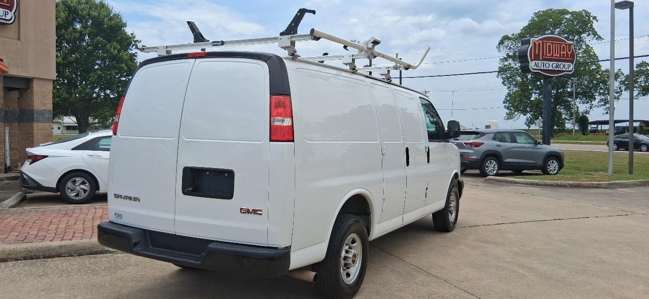GMC Savana Cargo Van RWD 2500 135" 2023