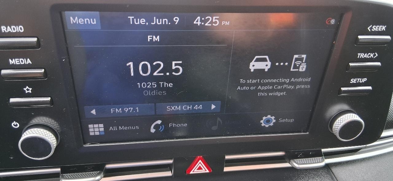 Hyundai Elantra SEL IVT 2021