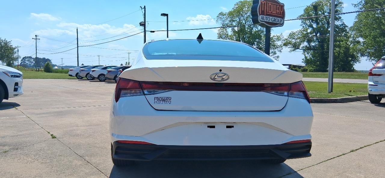 Hyundai Elantra SEL IVT 2023