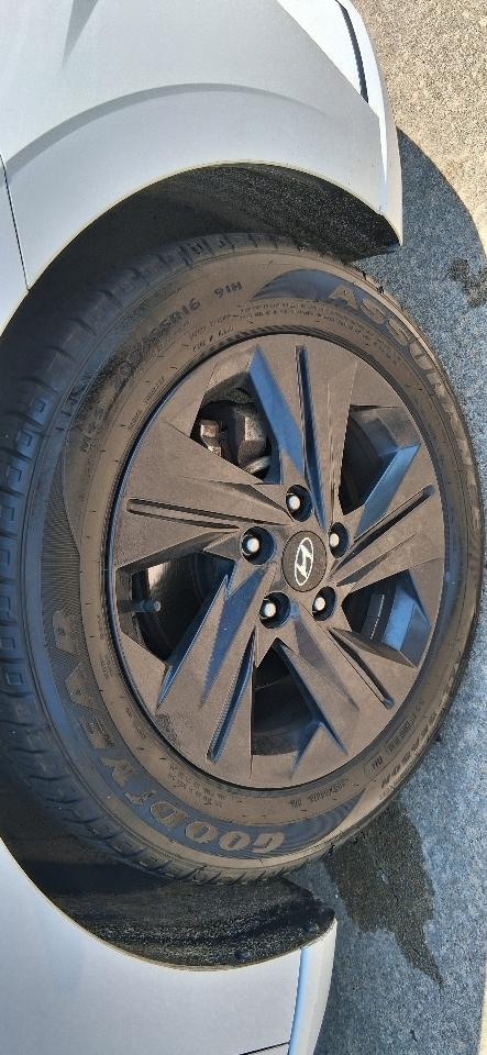 Hyundai Elantra SEL IVT 2023