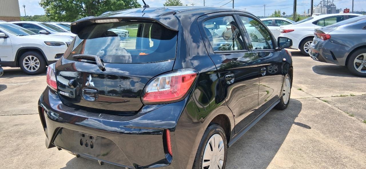 Mitsubishi Mirage ES CVT 2024
