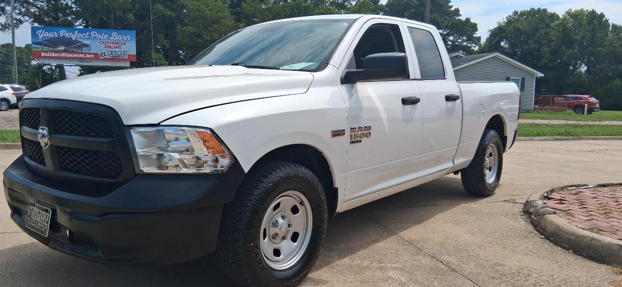 RAM 1500 Classic Tradesman 4x2 Quad Cab 6'4" Box 2019