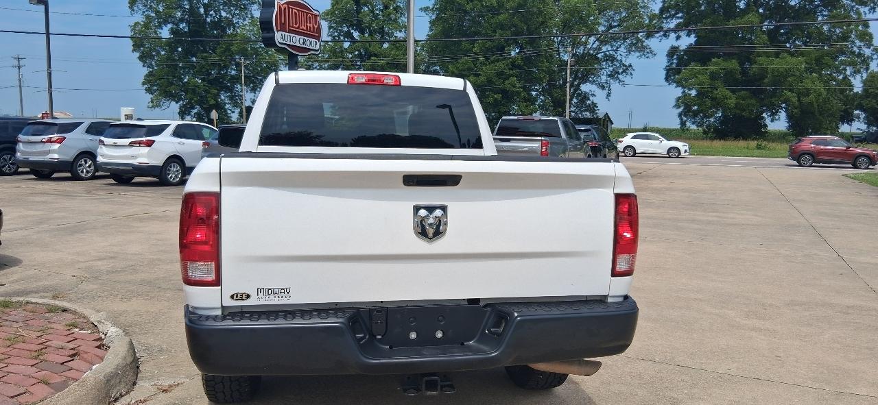 RAM 1500 Classic Tradesman 4x2 Quad Cab 6'4" Box 2019