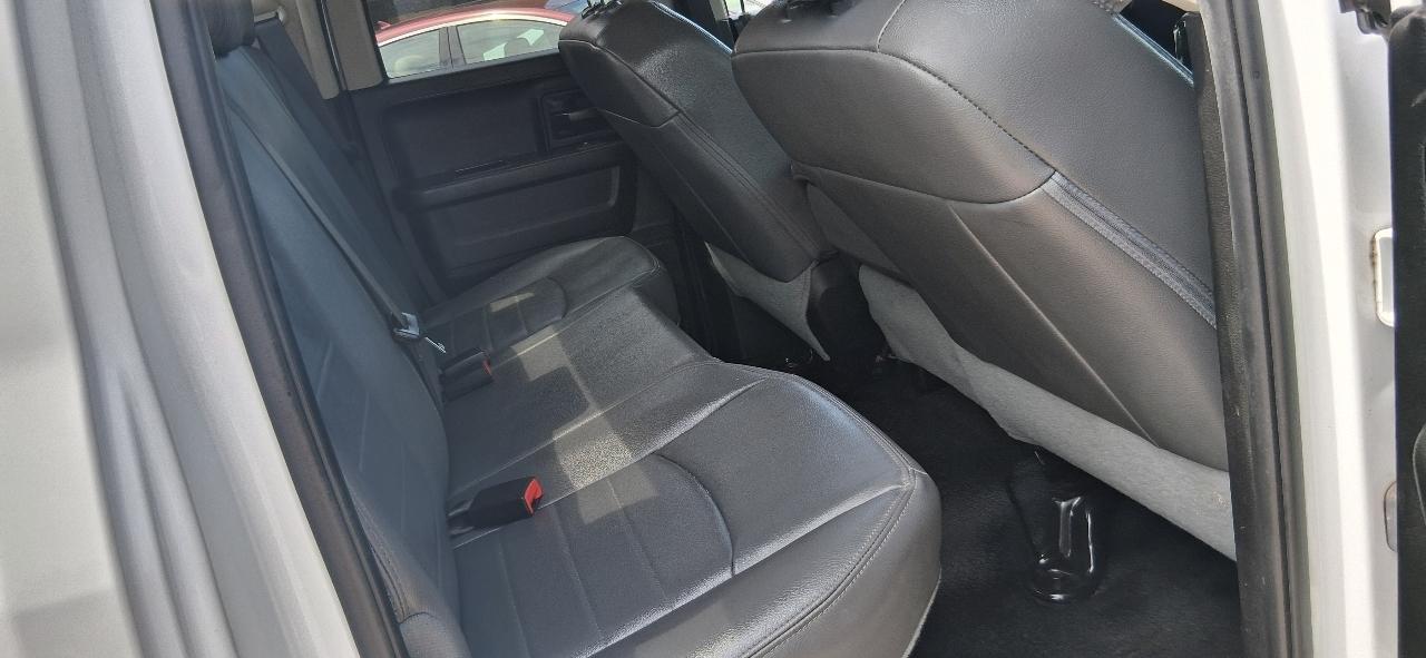 RAM 1500 Classic Tradesman 4x2 Quad Cab 6'4" Box 2019