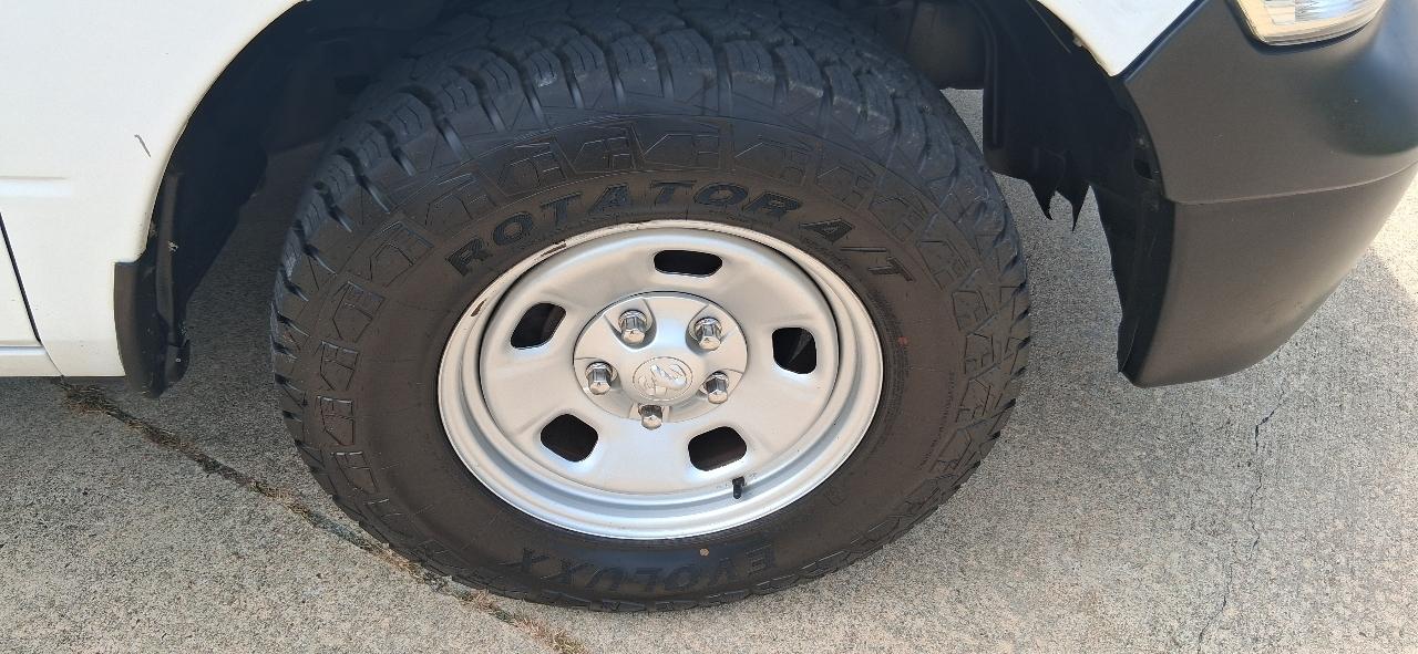 RAM 1500 Classic Tradesman 4x2 Quad Cab 6'4" Box 2019