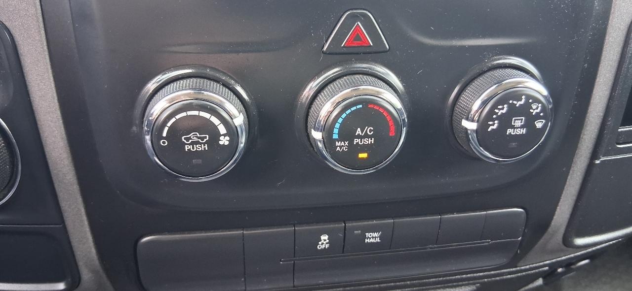 RAM 1500 Classic Tradesman 4x2 Quad Cab 6'4" Box 2019