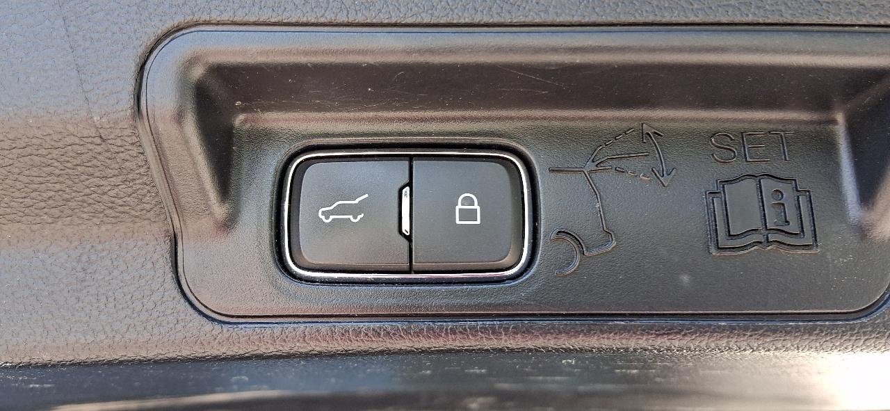 Ford Explorer XLT 4WD 2021