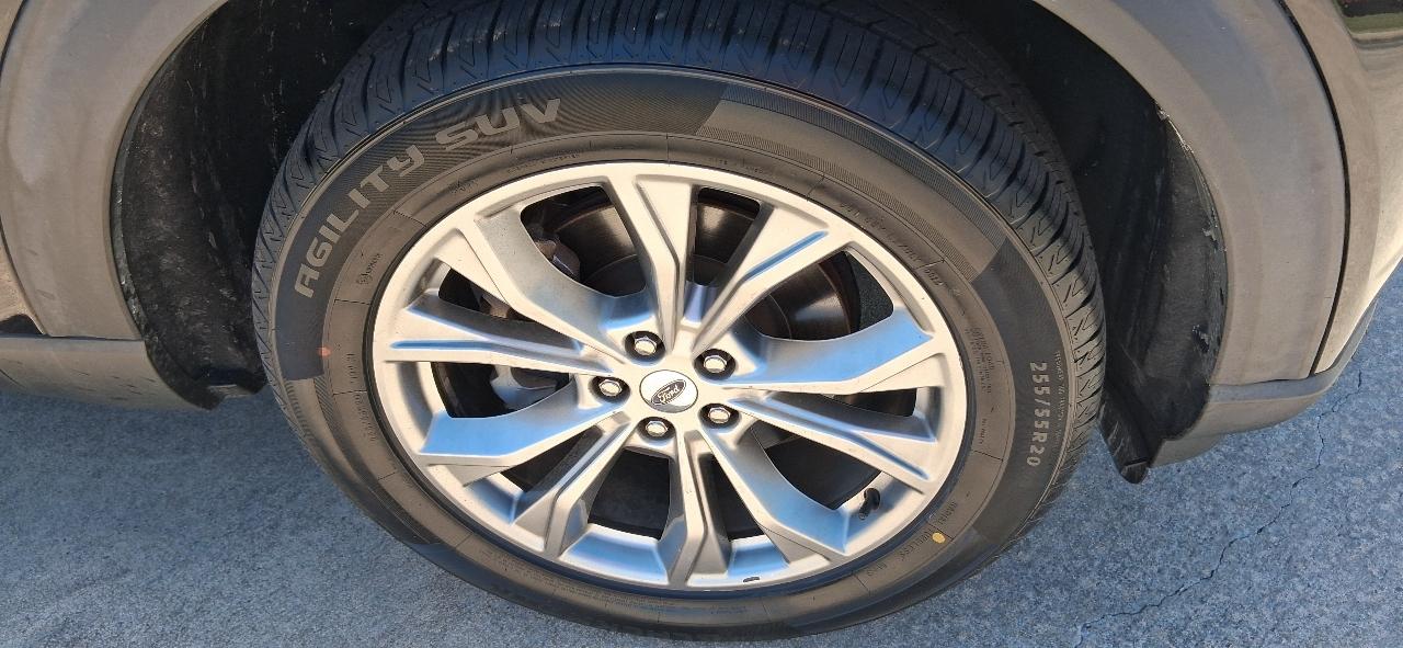 Ford Explorer XLT 4WD 2021