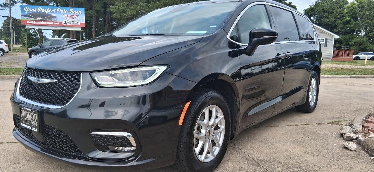 Chrysler Pacifica Touring L FWD 2023