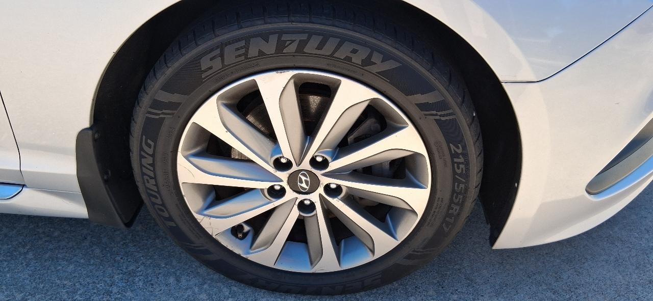 Hyundai Sonata Sport 2.4L 2017