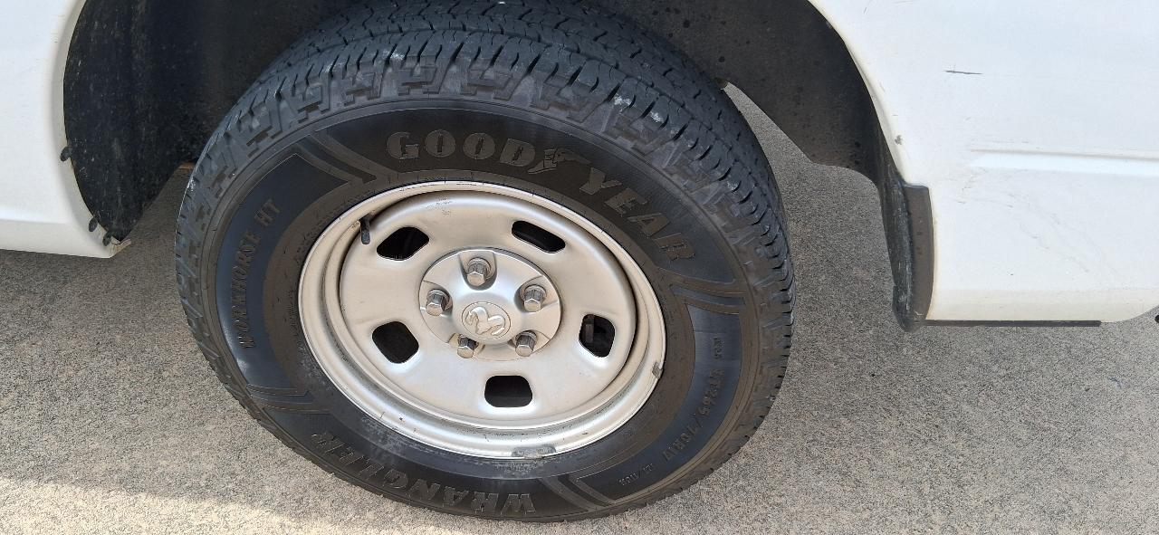 RAM 1500 Classic Tradesman 4x2 Quad Cab 6'4" Box 2019