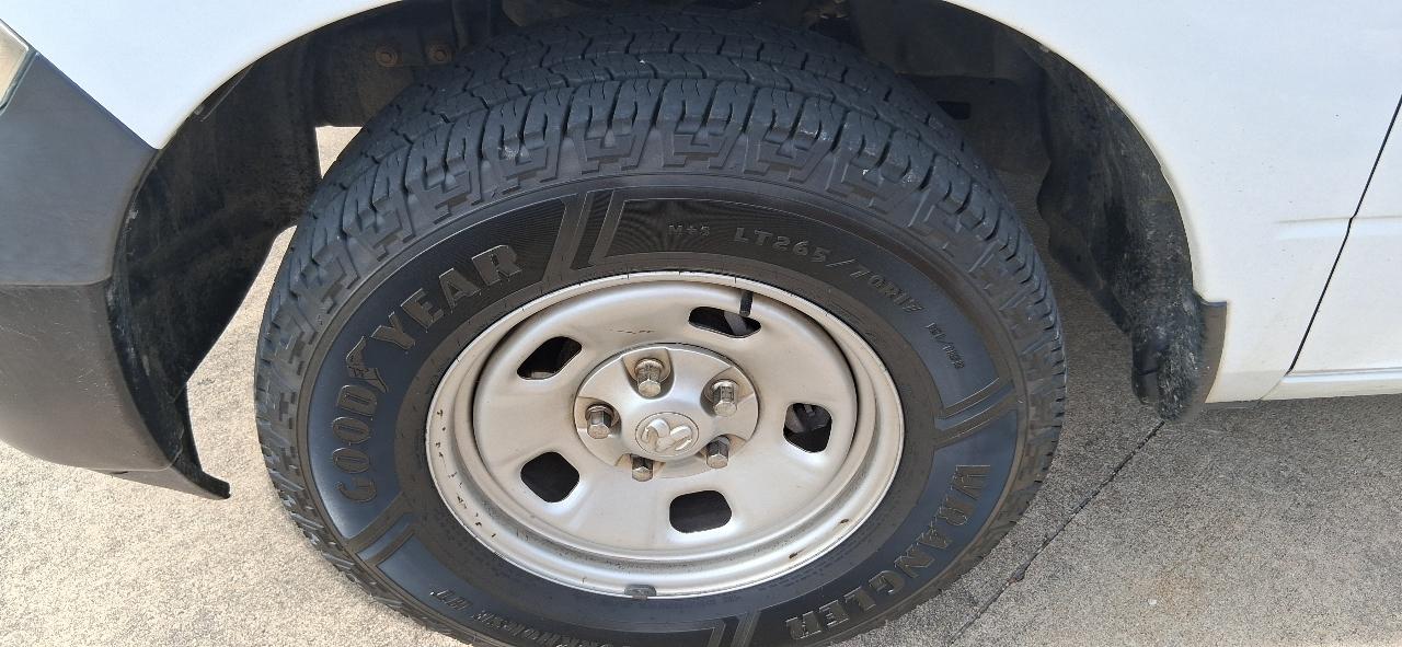 RAM 1500 Classic Tradesman 4x2 Quad Cab 6'4" Box 2019