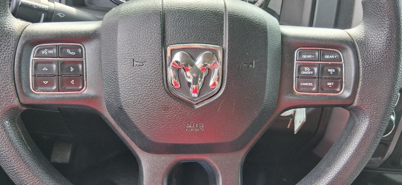 RAM 1500 Classic Tradesman 4x2 Quad Cab 6'4" Box 2019