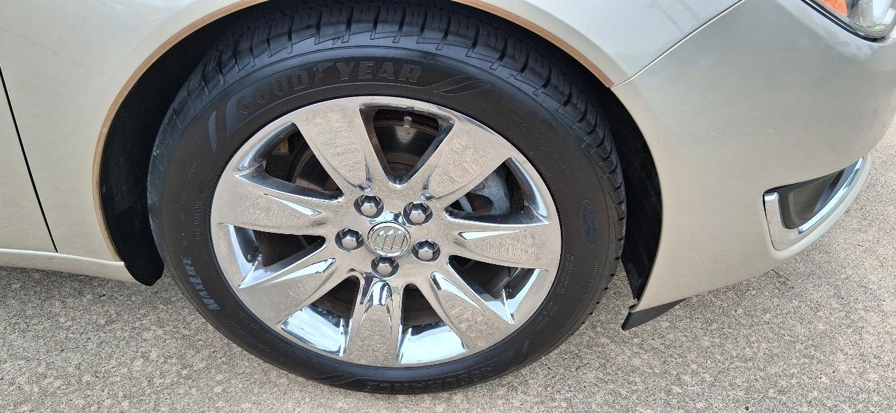 Buick Regal 4dr Sdn Premium I FWD 2015