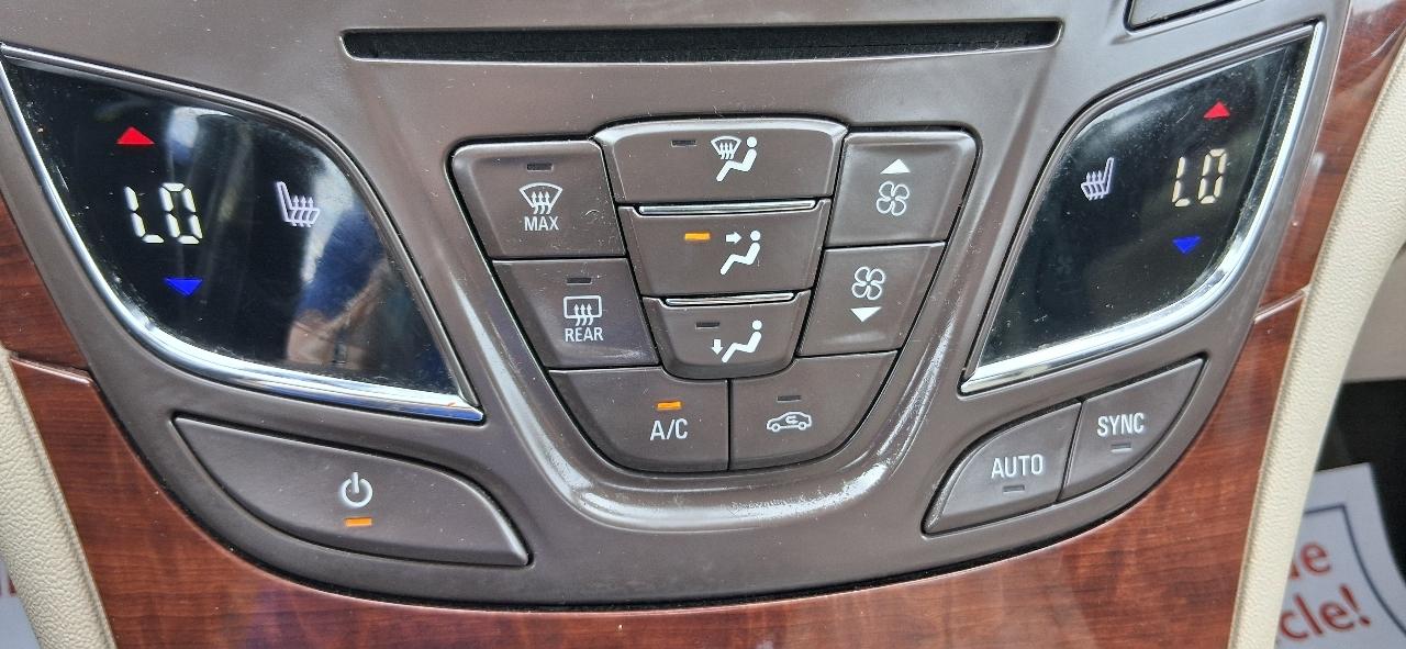 Buick Regal 4dr Sdn Premium I FWD 2015
