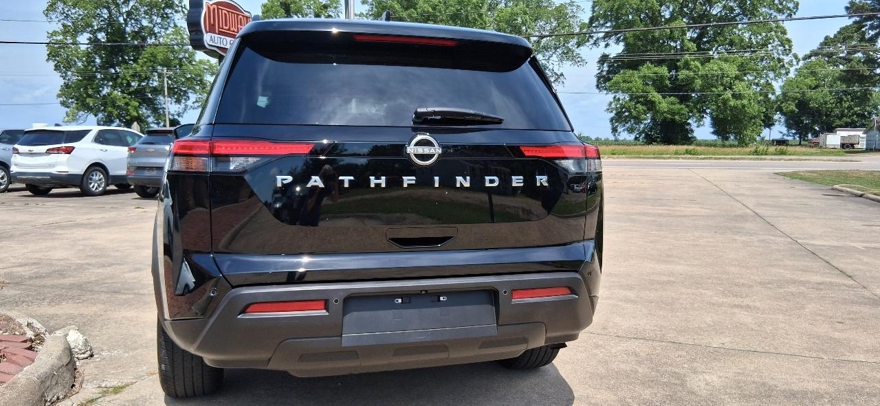 Nissan Pathfinder SV 2WD 2025