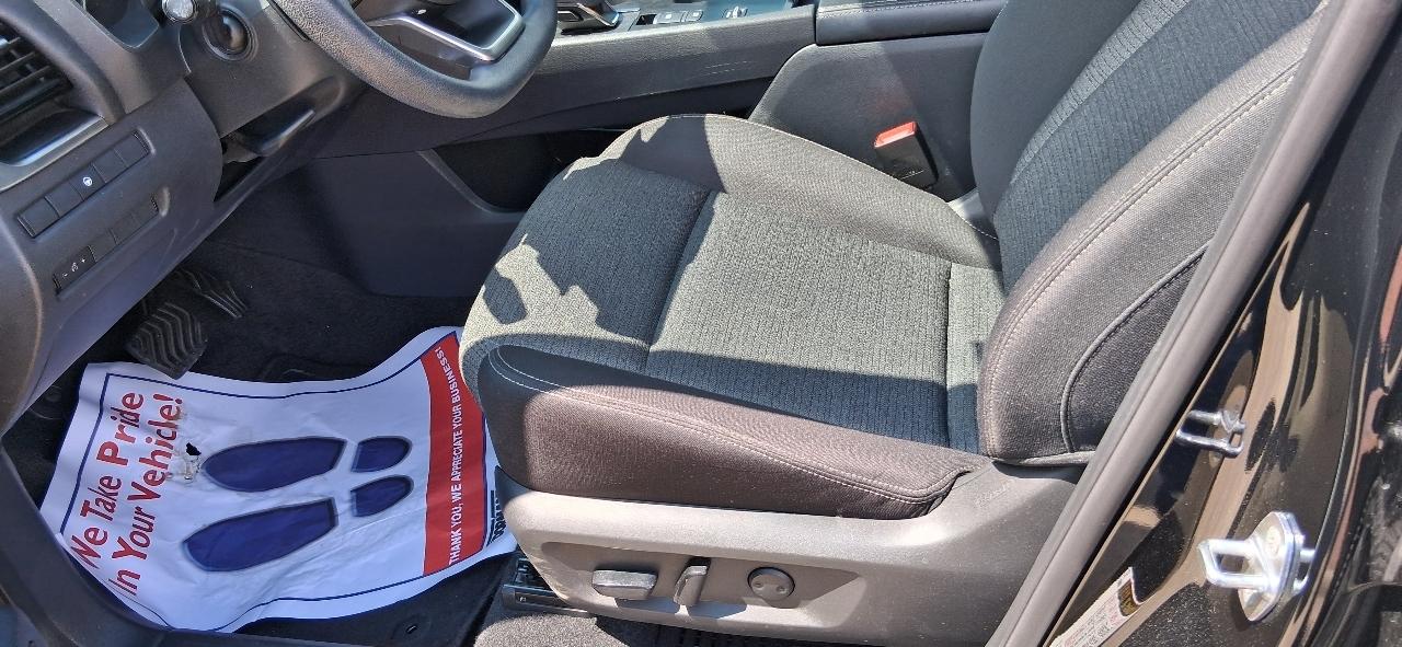 Nissan Rogue FWD SV *Ltd Avail* 2023