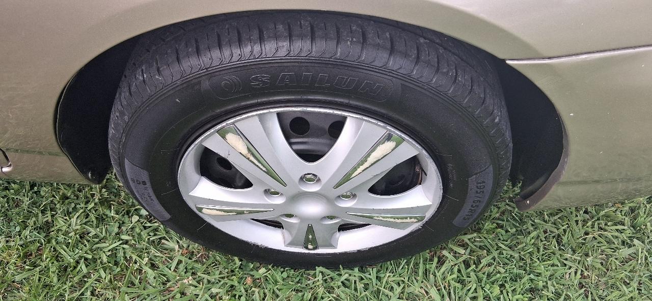 Toyota Corolla 4dr Sdn Auto LE (Natl) 2007