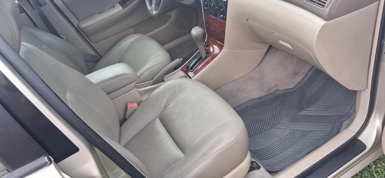 Toyota Corolla 4dr Sdn Auto LE (Natl) 2007
