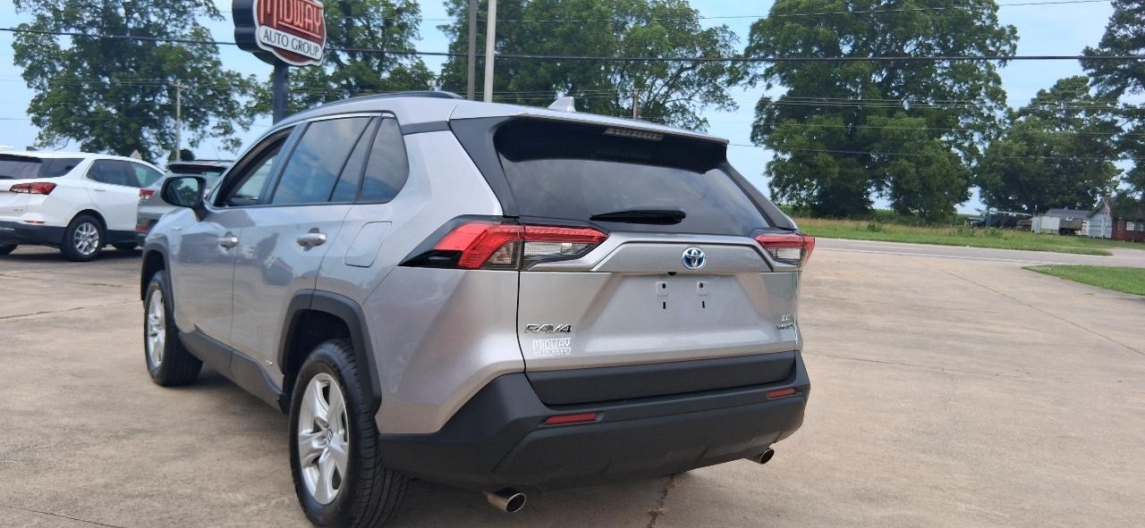 Toyota RAV4 Hybrid LE AWD (Natl) 2021