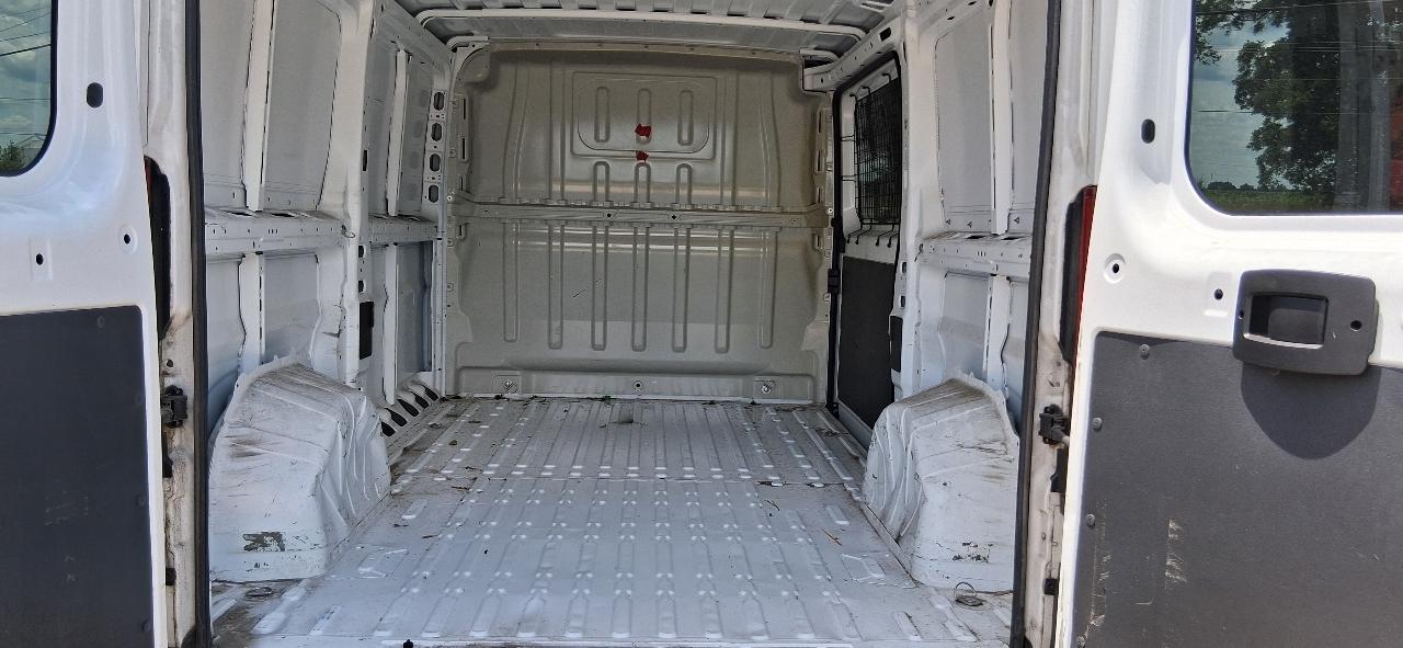 RAM ProMaster Cargo Van 1500 Low Roof 136" WB 2022