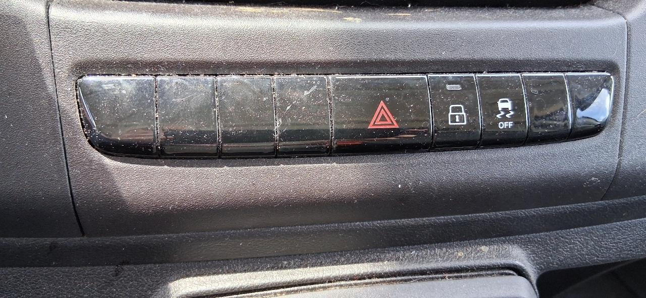 RAM ProMaster Cargo Van 1500 Low Roof 136" WB 2022