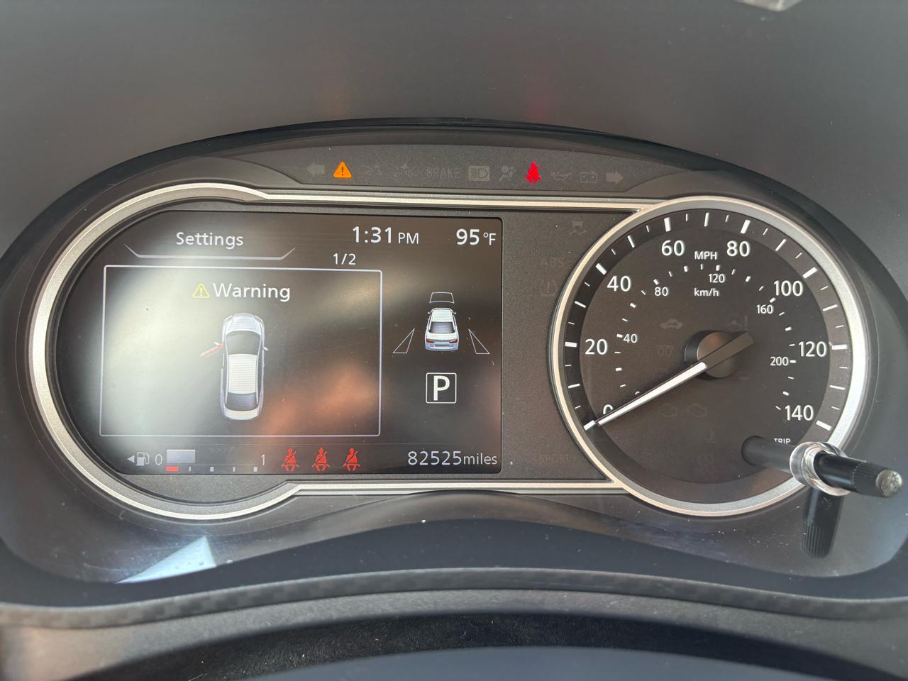 Nissan Versa SV CVT 2022