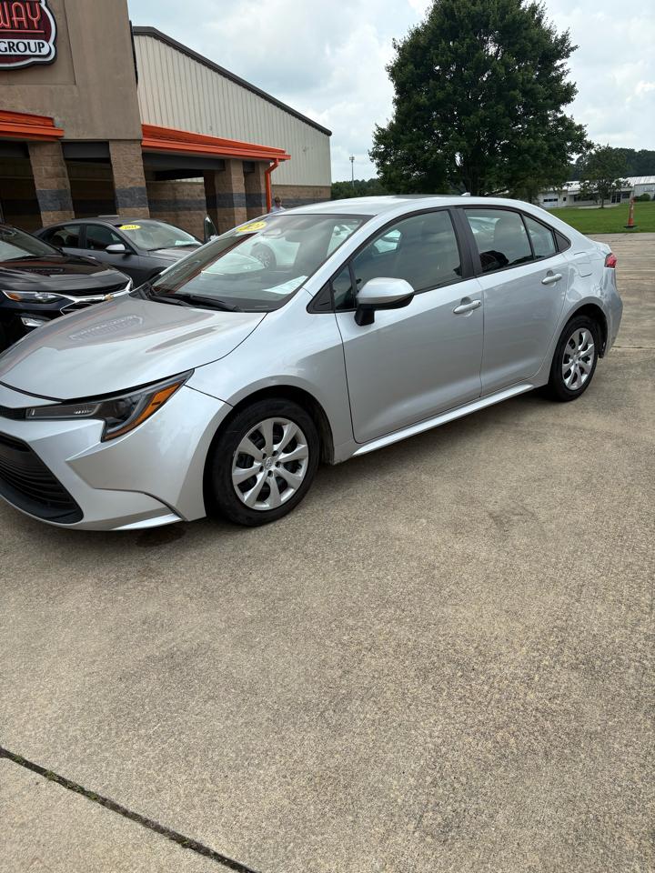 Toyota Corolla LE CVT (Natl) 2023