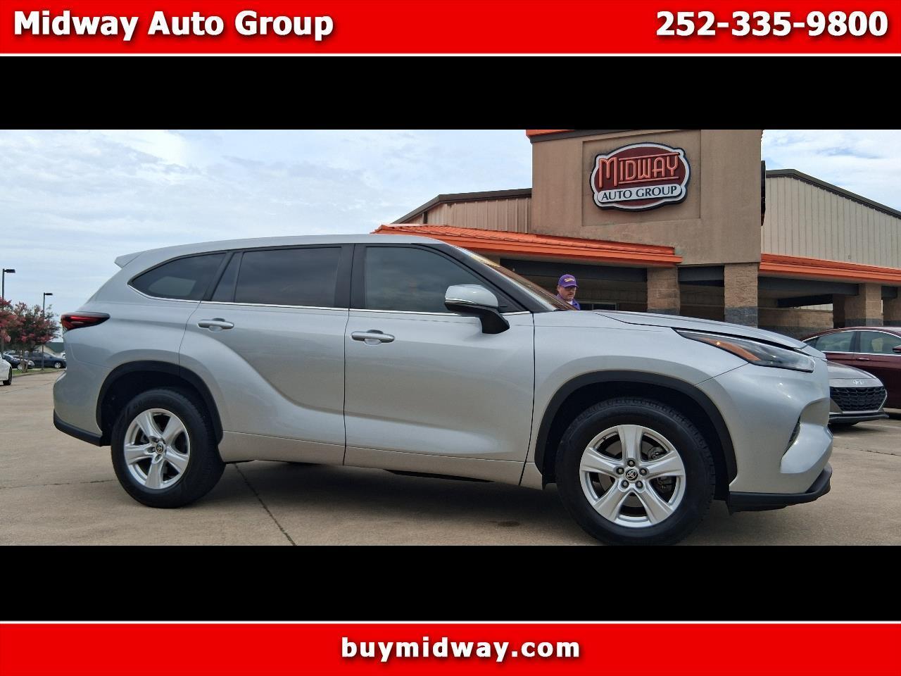 2024 Toyota Highlander LE 4D SUV FWD 4cyl