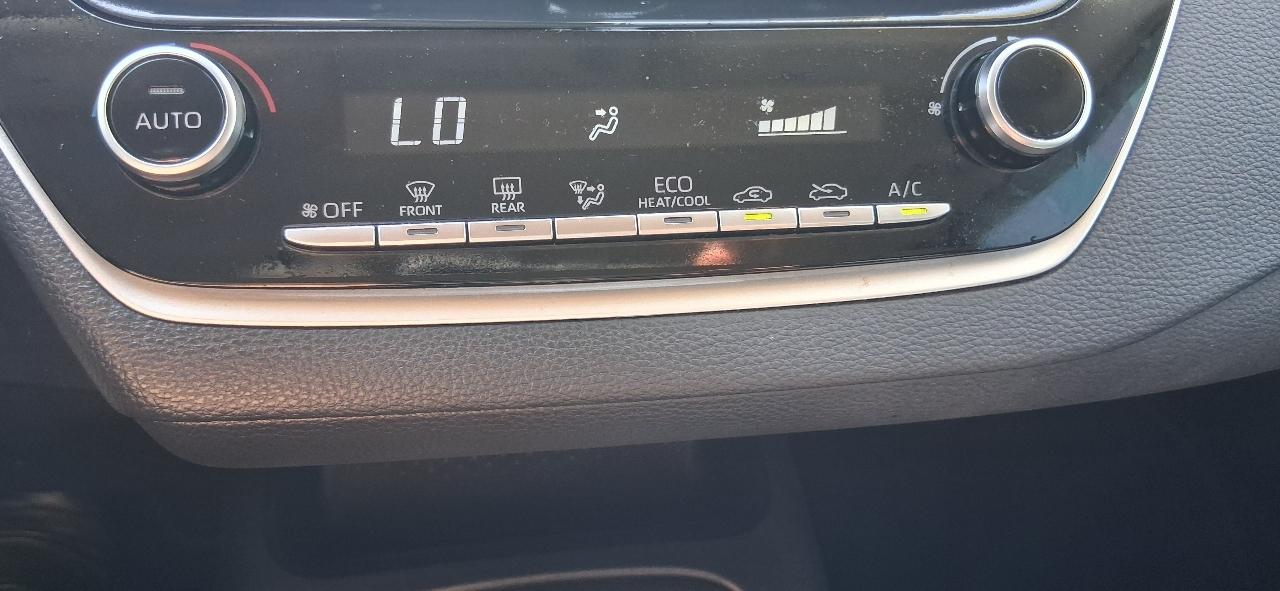 Toyota Corolla LE CVT (Natl) 2022