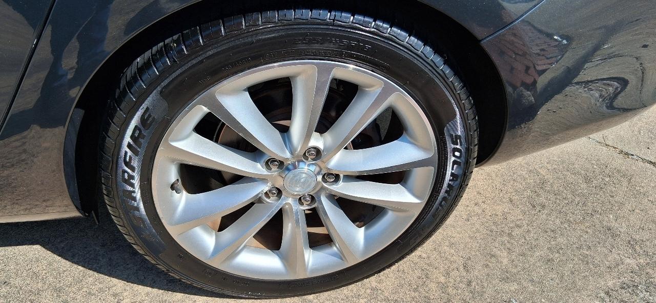 Buick Verano 4dr Sdn Leather Group 2015